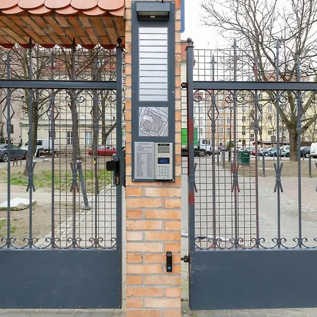Old Town Dluga By Renters Apartment *