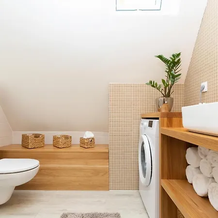Old Town Dluga By Renters Apartment