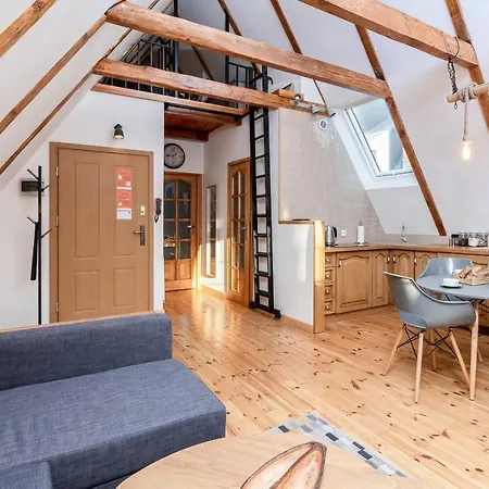 Old Town Dluga By Renters *